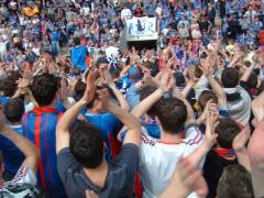 Crowd5.jpg